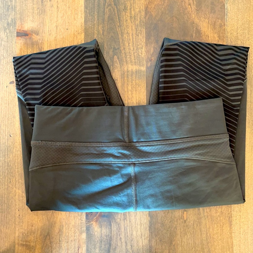 NWT Under Armour Coldgear workout leggings